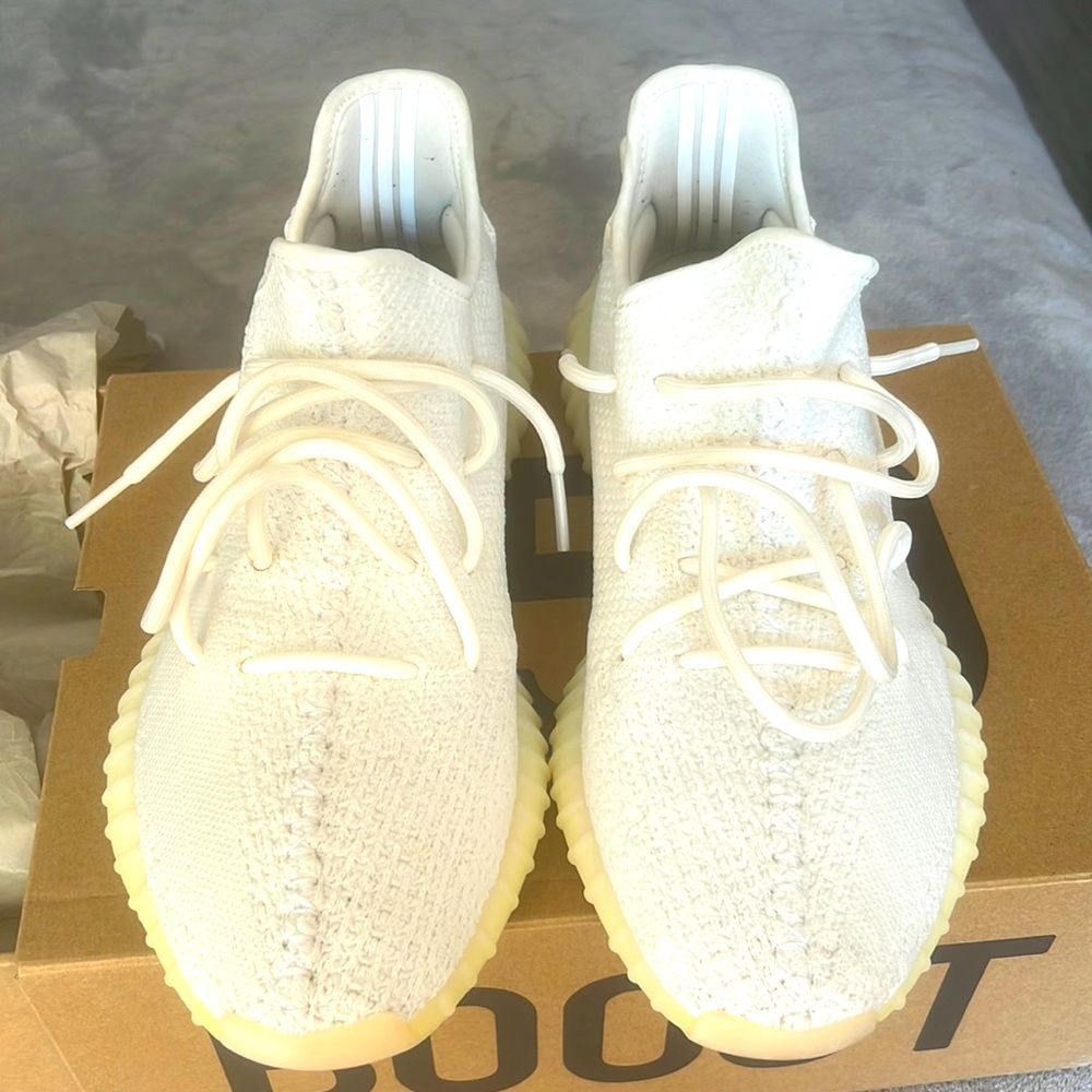 Yeezy white 350 size 10 1/2